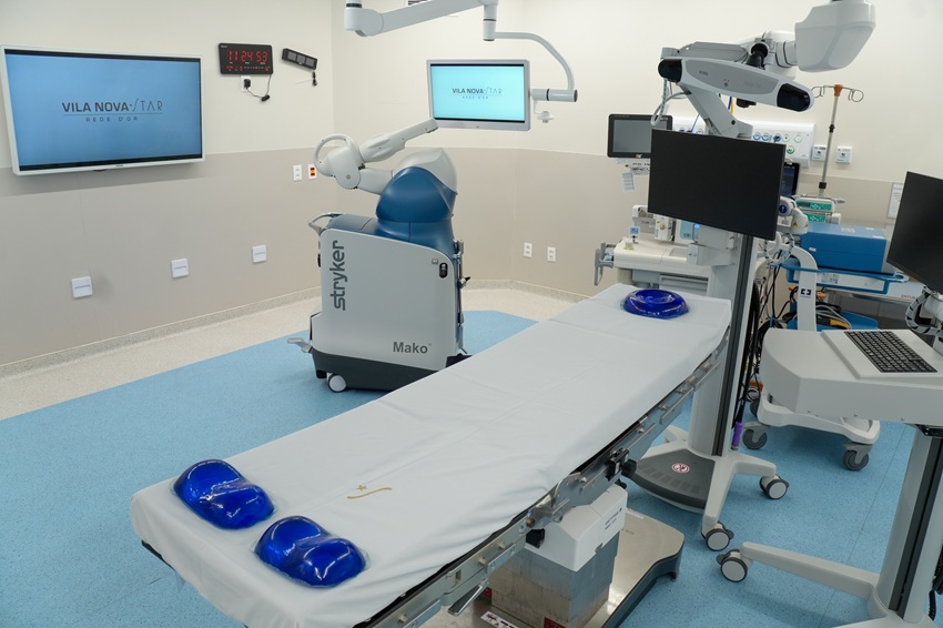 Hospital Vila Nova Star usa robótica em cirurgias ortopédicas