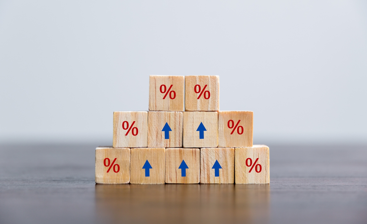 Taxas DI têm variações contidas com pesquisas e Treasuries