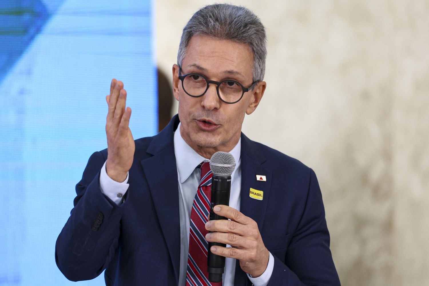 Plano de governo de Romeu Zema inclui privatizações