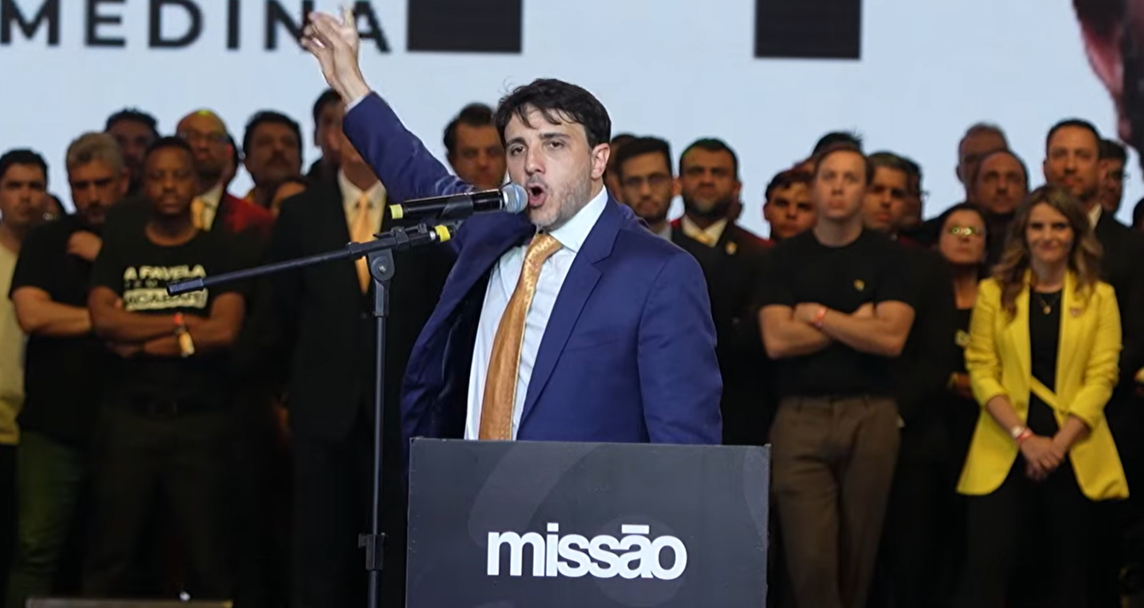 Renan Santos defende arma atômica para soberania do Brasil