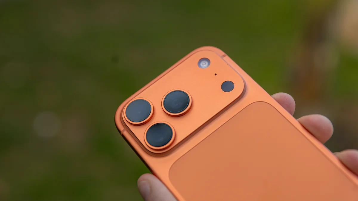 Preço do iPhone 18 Pro pode subir até R$ 1.017, diz projeção