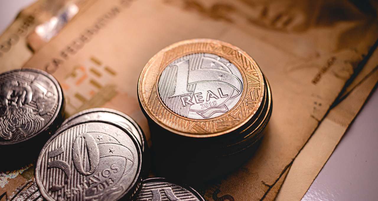 Títulos crédito privado Itaú BBA: IPCA+9,52% ou 120% CDI?