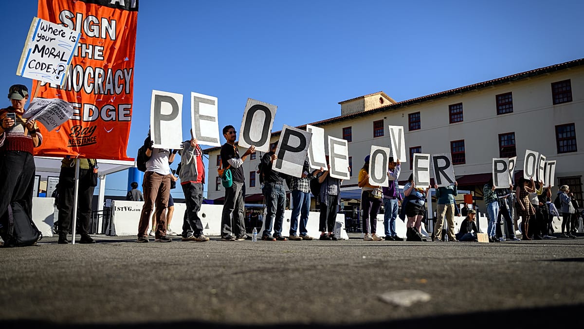 Protesto OpenAI: ativistas exigem voz na conferência