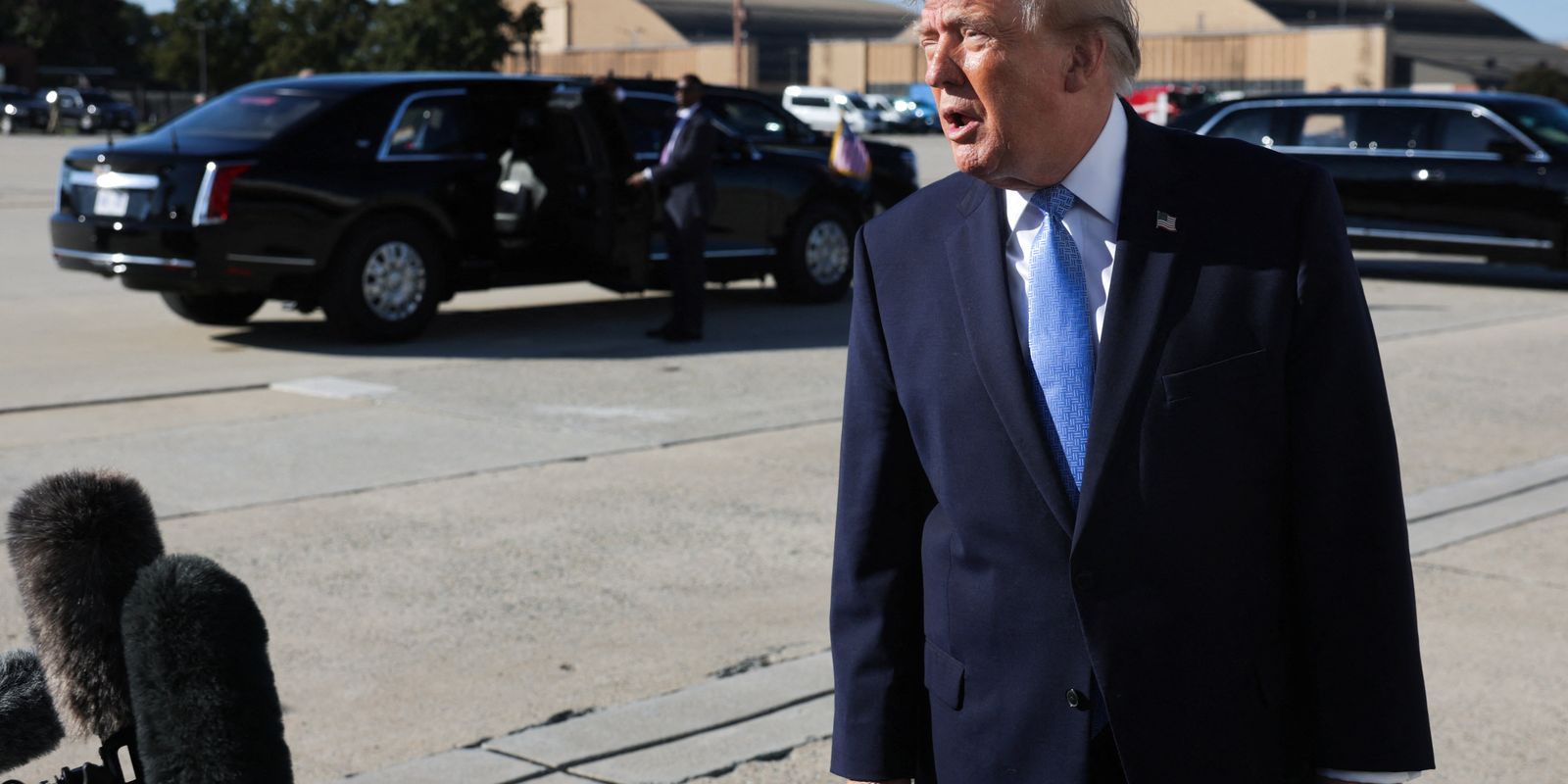 Trump não se envolve em declaração de Flávio Bolsonaro