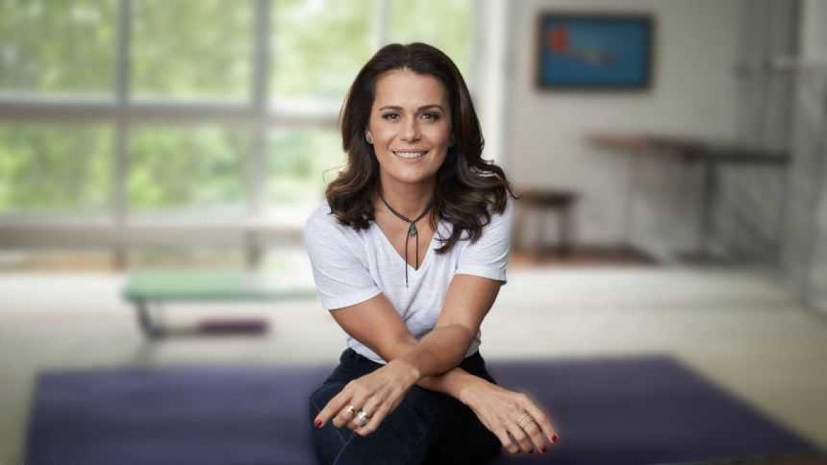 Adriana Araújo rebate influenciadora e defende feminismo