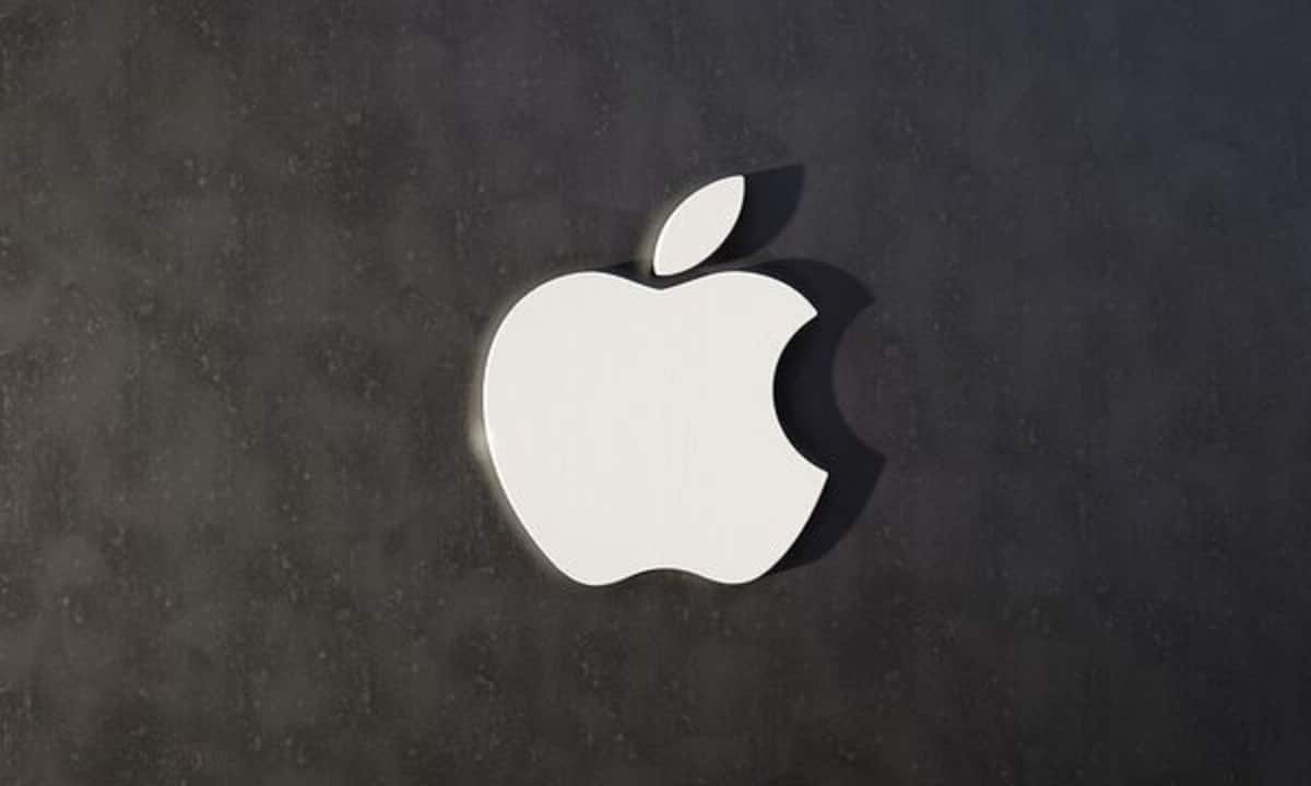 Vazou o iPhone 17 Pro! Veja imagem do design com novo MagSafe