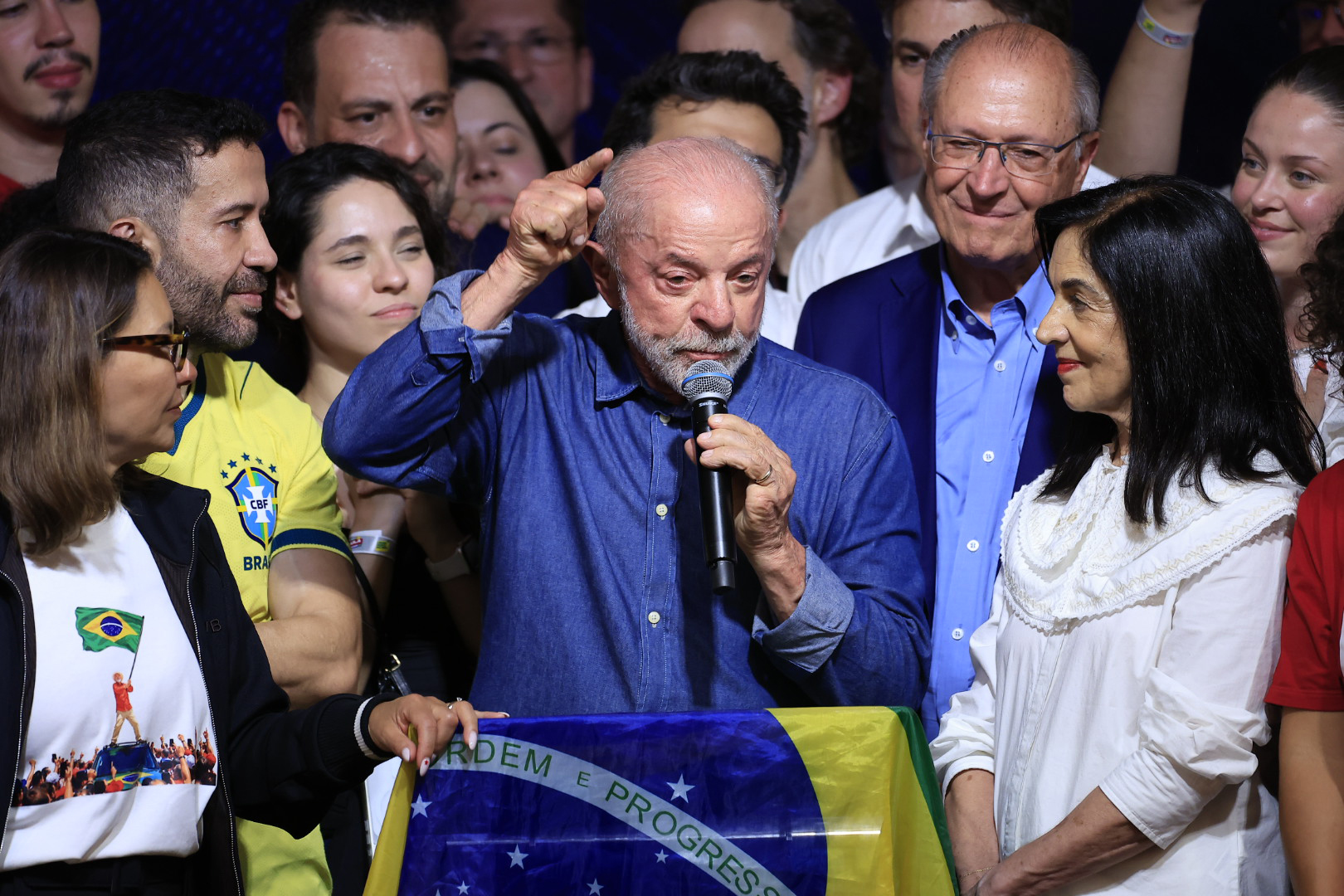 Lula elogia Alckmin e promete governar para todos